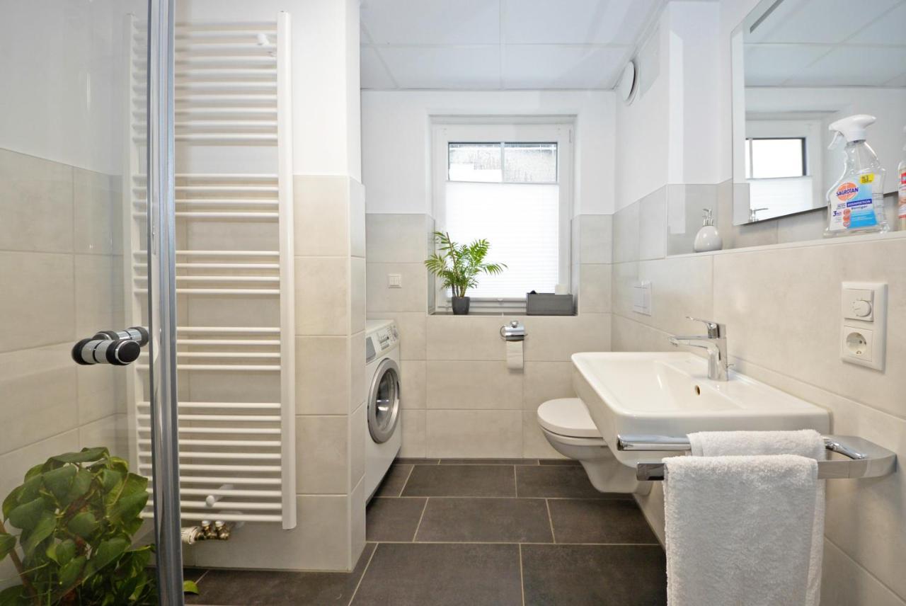Staycozy Bike&Ski Apartments, Barrierefrei, Free Wifi, Erdgeschoss Winterberg Buitenkant foto