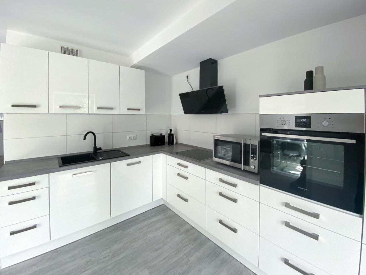 Staycozy Bike&Ski Apartments, Barrierefrei, Free Wifi, Erdgeschoss Winterberg Buitenkant foto